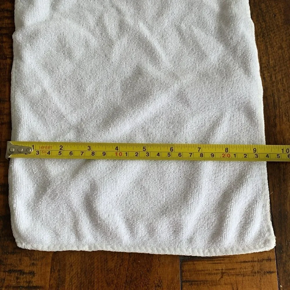 Set of 5 White Ultra Absorbent Soft Hand Face Gym Guest Towels 20”x10” Reusable